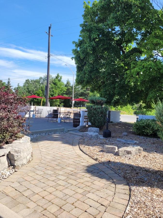 City View Inn Burlington Bagian luar foto